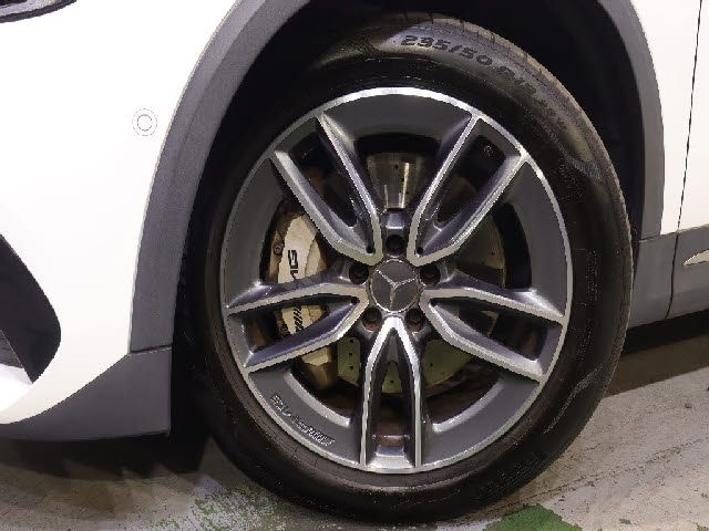 MERCEDES BENZ MERCEDES AMG GLA CLA 2021 Image 31