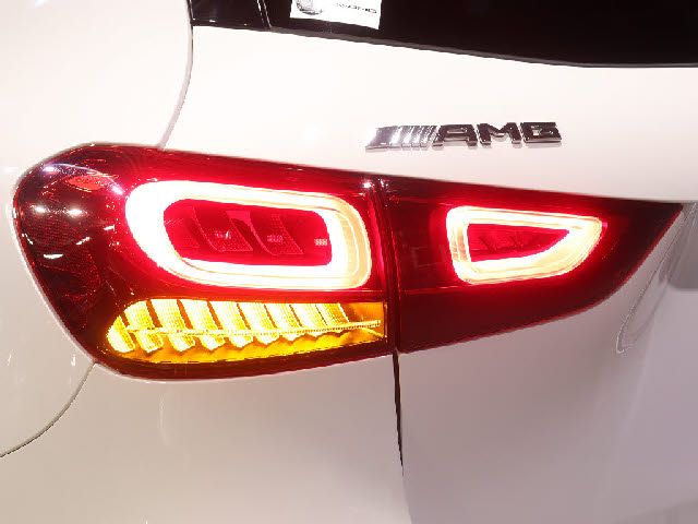 MERCEDES BENZ MERCEDES AMG GLA CLA 2021 Image 31