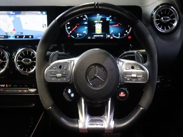 MERCEDES BENZ MERCEDES AMG GLA CLA 2021 Image 31