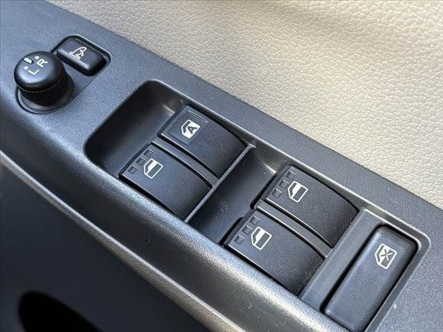 DAIHATSU MIRA E:S 2013 Image 31