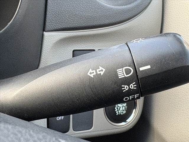 DAIHATSU MIRA E:S 2013 Image 31