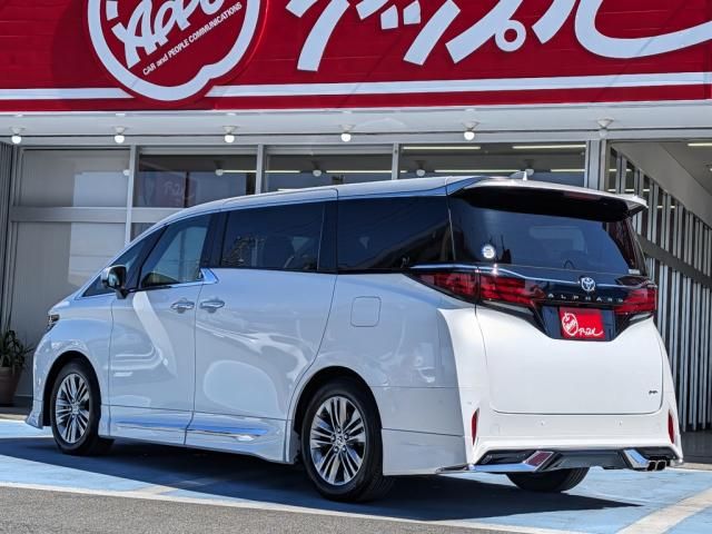TOYOTA ALPHARD HYBRID 2024 Image 31