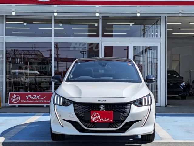 PEUGEOT 208 2022 Image 31