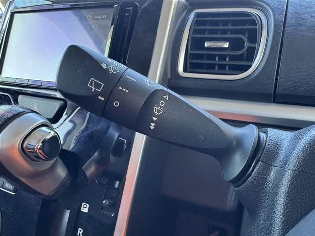 DAIHATSU TANTO CUSTOM 2017 Image 31