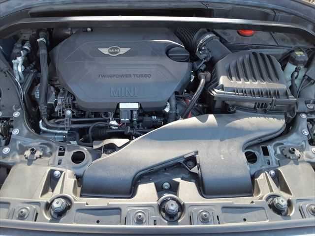 BMW MINI COOPER D CR 2017 Image 31