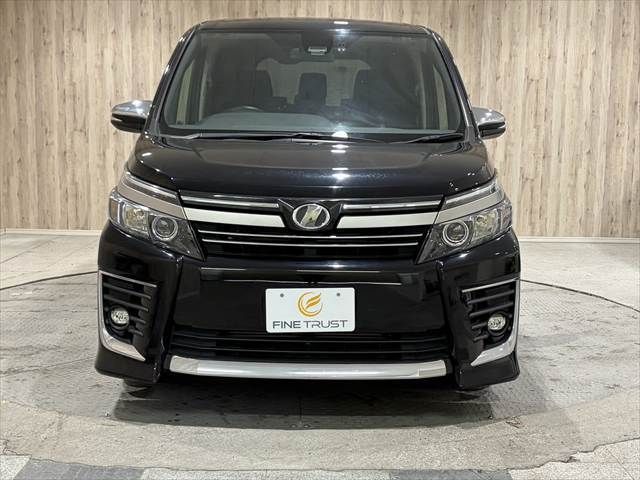 TOYOTA VOXY 2016 Image 31