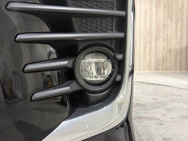 TOYOTA VOXY 2016 Image 31