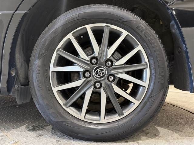 TOYOTA VOXY 2016 Image 31