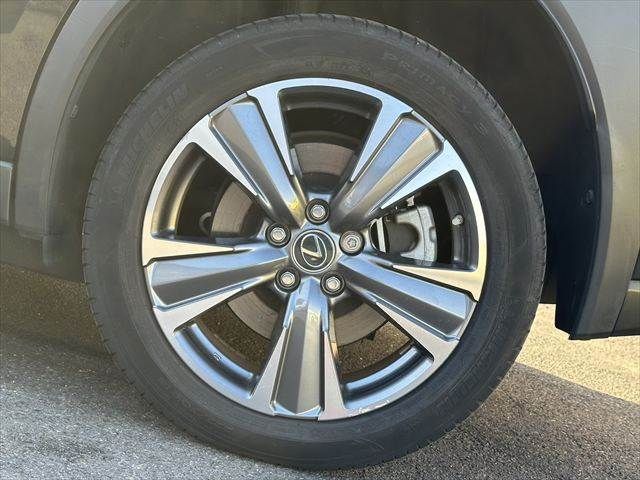 TOYOTA LEXUS UX300E 2021 Image 31