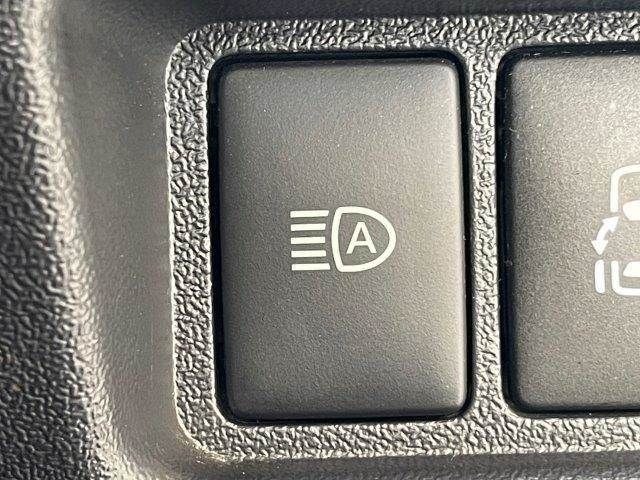 TOYOTA HIACE VAN 4WD 2021 Image 31