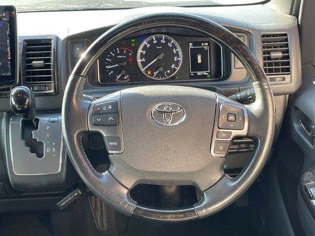 TOYOTA HIACE VAN 4WD 2021 Image 31