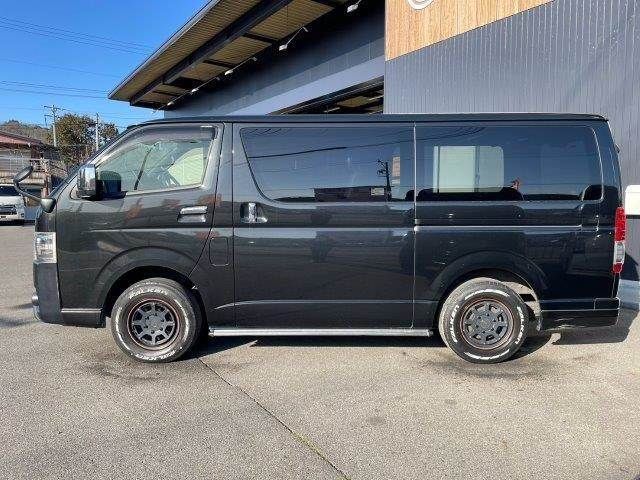TOYOTA HIACE VAN 4WD 2021 Image 31