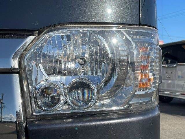 TOYOTA HIACE VAN 4WD 2021 Image 31