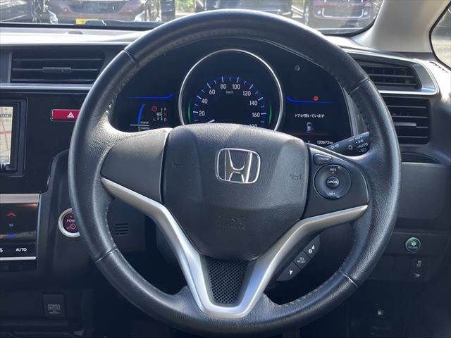 HONDA FIT HYBRID 2014 Image 31