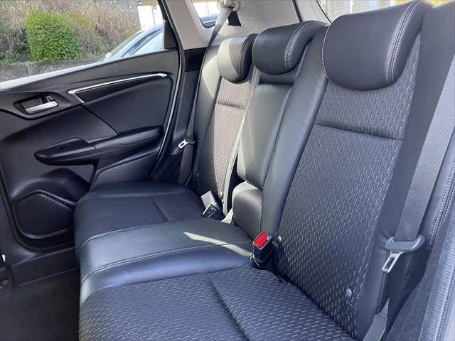 HONDA FIT HYBRID 2014 Image 31