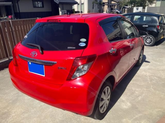 TOYOTA VITZ 2013 Image 31