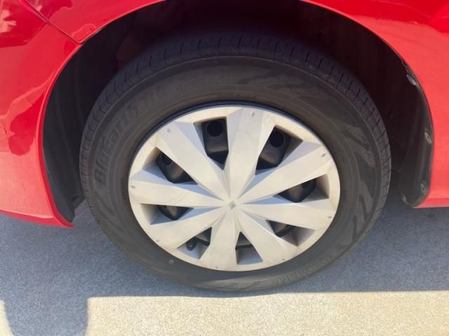 TOYOTA VITZ 2013 Image 31