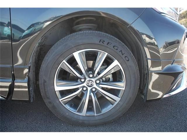 TOYOTA HARRIER HYBRID 2023 Image 31