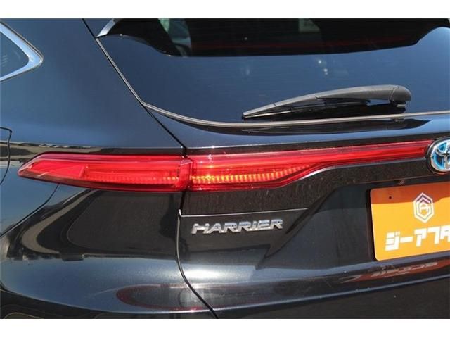 TOYOTA HARRIER HYBRID 2023 Image 31