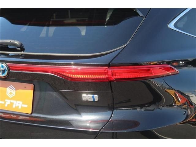 TOYOTA HARRIER HYBRID 2023 Image 31