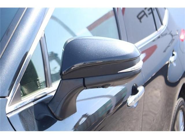 TOYOTA HARRIER HYBRID 2023 Image 31