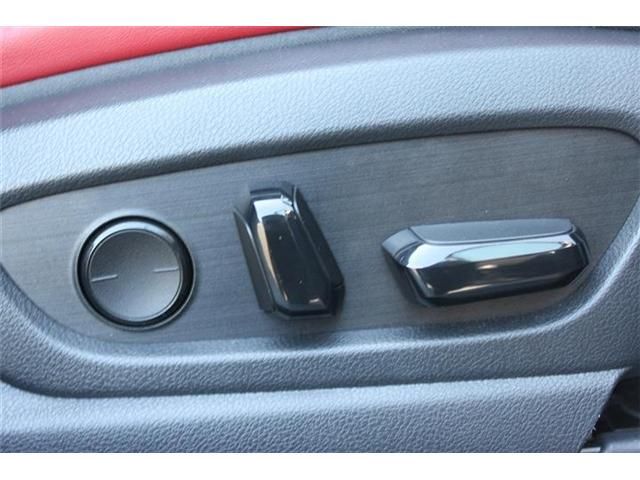 TOYOTA LEXUS UX250H 2019 Image 31