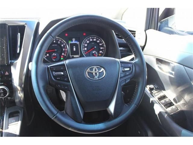 TOYOTA ALPHARD 2016 Image 31