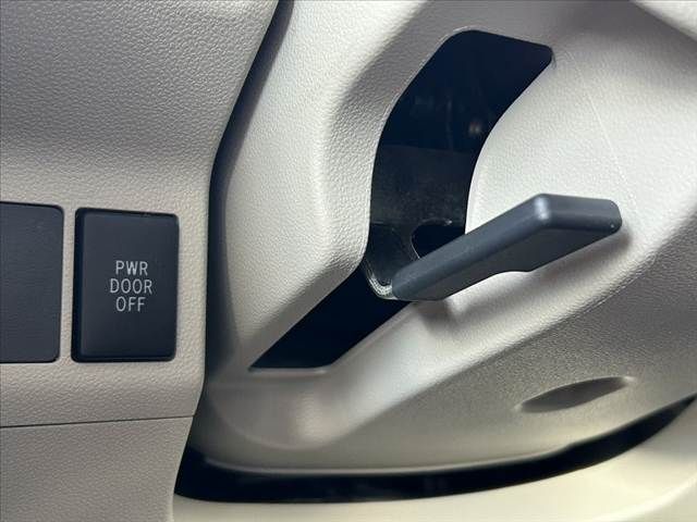 DAIHATSU TANTO 2015 Image 31