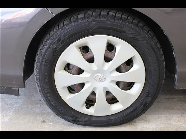 TOYOTA AQUA 2012 Image 31