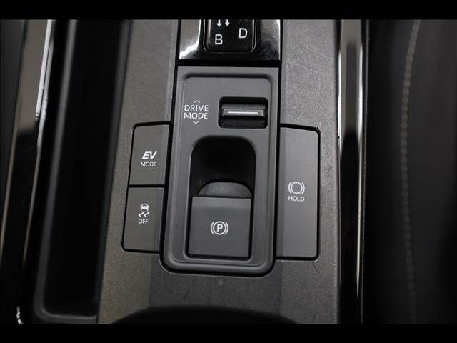 TOYOTA PRIUS 2023 Image 31