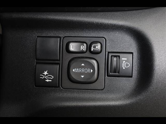 TOYOTA C+POD 2022 Image 31