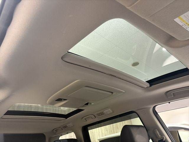 NISSAN ELGRAND 2014 Image 31