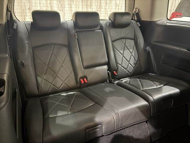 NISSAN ELGRAND 2014 Image 31