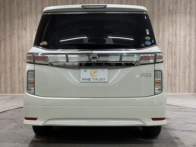 NISSAN ELGRAND 2014 Image 31