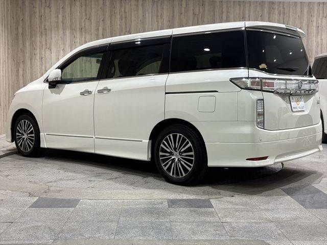 NISSAN ELGRAND 2014 Image 31