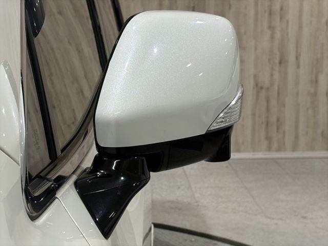 NISSAN ELGRAND 2014 Image 31