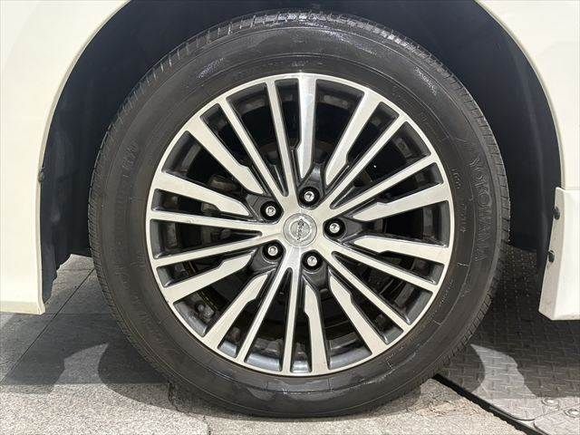 NISSAN ELGRAND 2014 Image 31