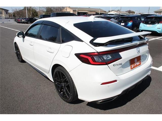 HONDA CIVIC HATCHBACK 2021 Image 31