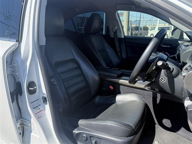 TOYOTA LEXUS IS300H 2013 Image 31