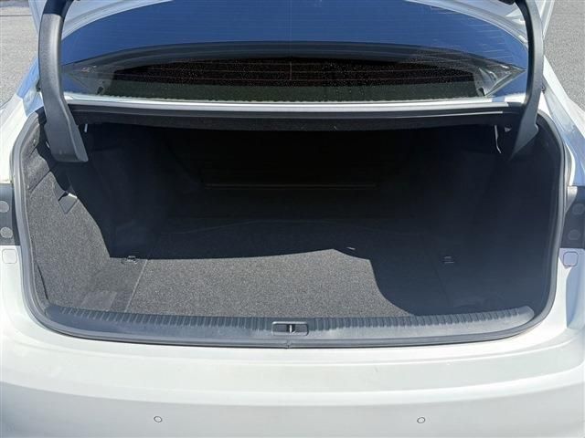 TOYOTA LEXUS IS300H 2013 Image 31