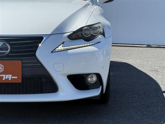 TOYOTA LEXUS IS300H 2013 Image 31