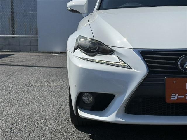 TOYOTA LEXUS IS300H 2013 Image 31