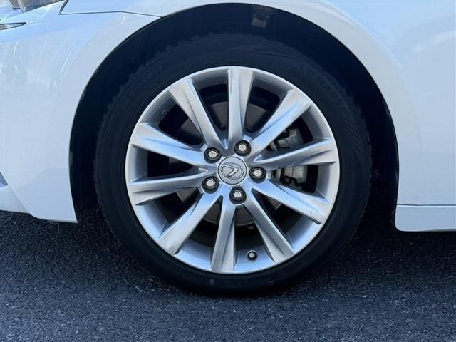 TOYOTA LEXUS IS300H 2013 Image 31