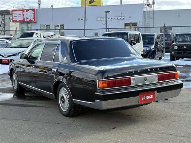 TOYOTA CENTURY 2015 Image 31