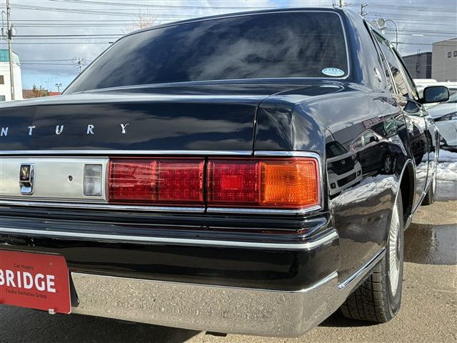 TOYOTA CENTURY 2015 Image 31