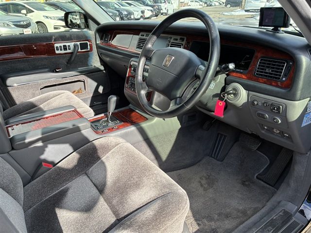 TOYOTA CENTURY 2015 Image 31