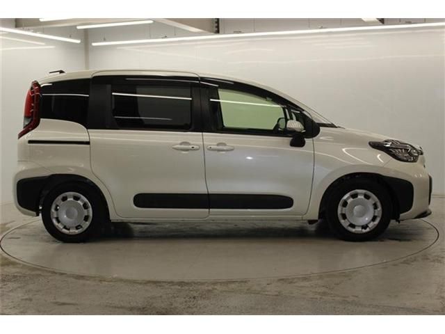 TOYOTA SIENTA 2024 Image 31