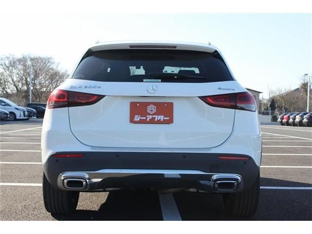 MERCEDES BENZ GLA CL 2021 Image 31