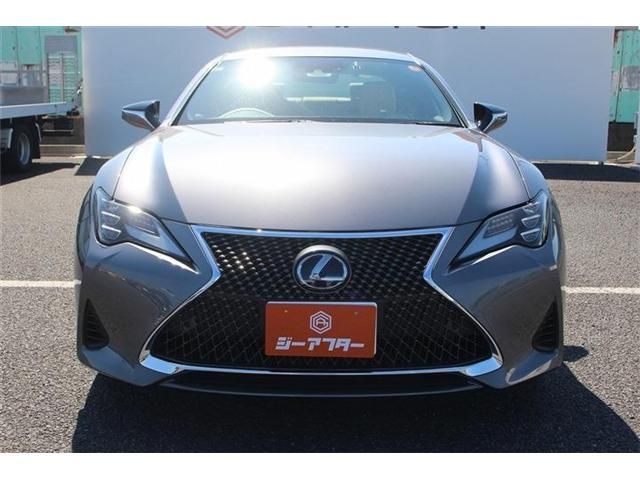 TOYOTA LEXUS RC300H 2019 Image 31