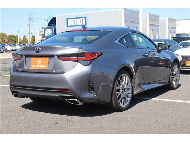 TOYOTA LEXUS RC300H 2019 Image 31